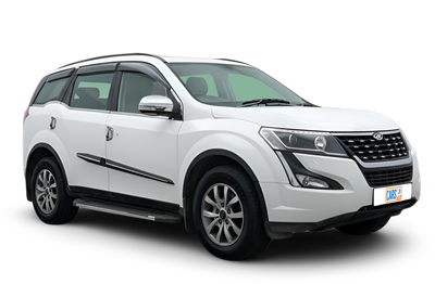 Mahindra XUV500-img